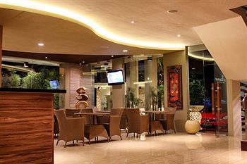 De'Corner Guest House Malang Exterior foto