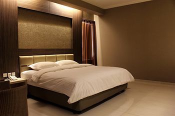 De'Corner Guest House Malang Exterior foto